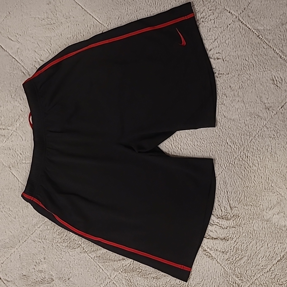 Nike Basketball Shorts NWOT